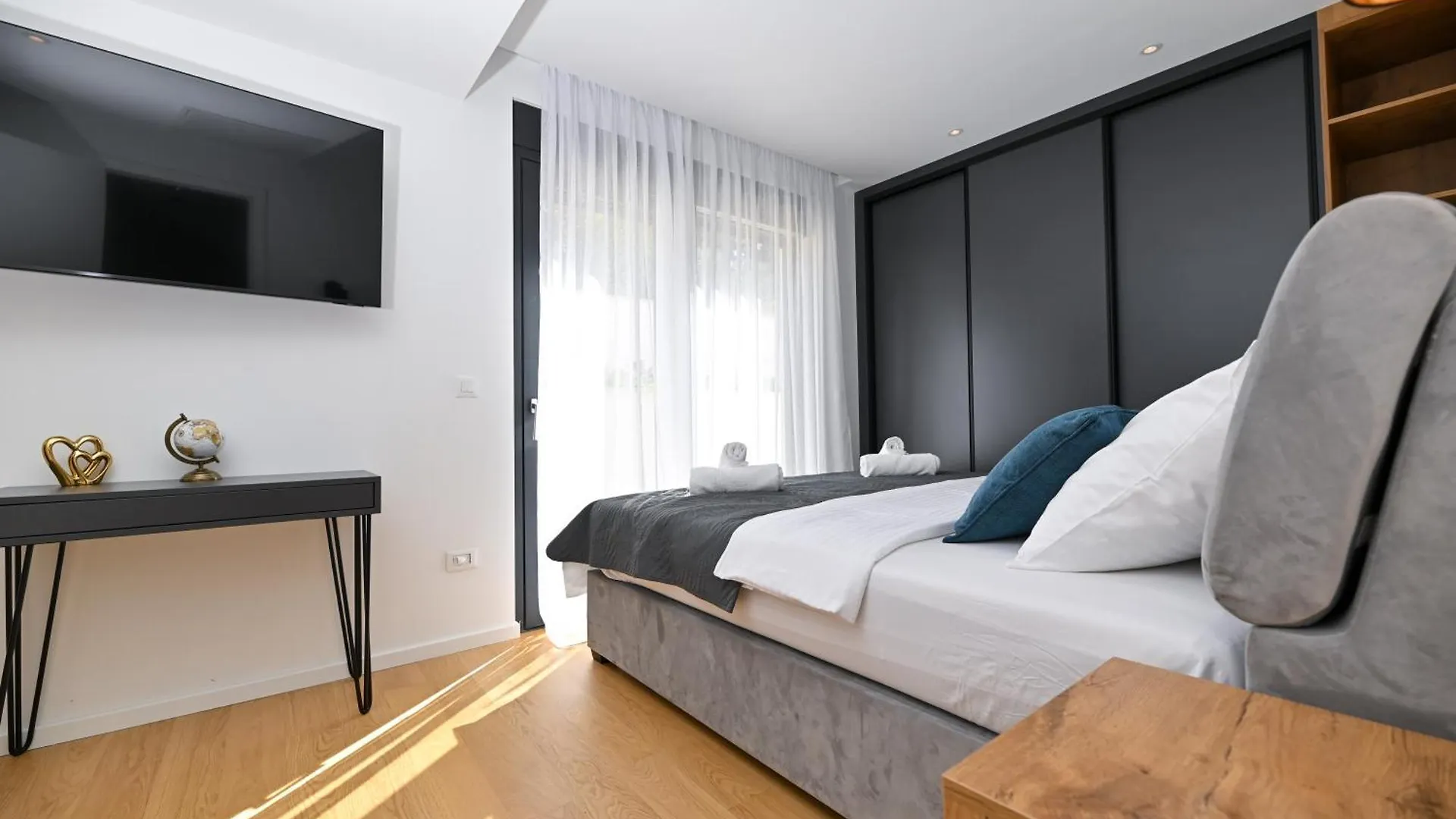 Villa Oasis Trogir 0*,  Kroatien